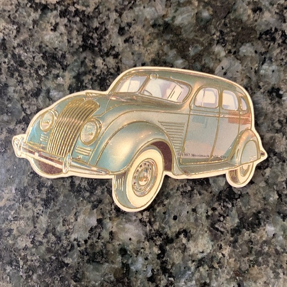Collection of 6 Antique/Vintage Cardboard Cutout Car Ornaments - Picture 6 of 8